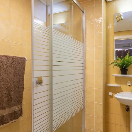 Apartamento Eurosol شقة *